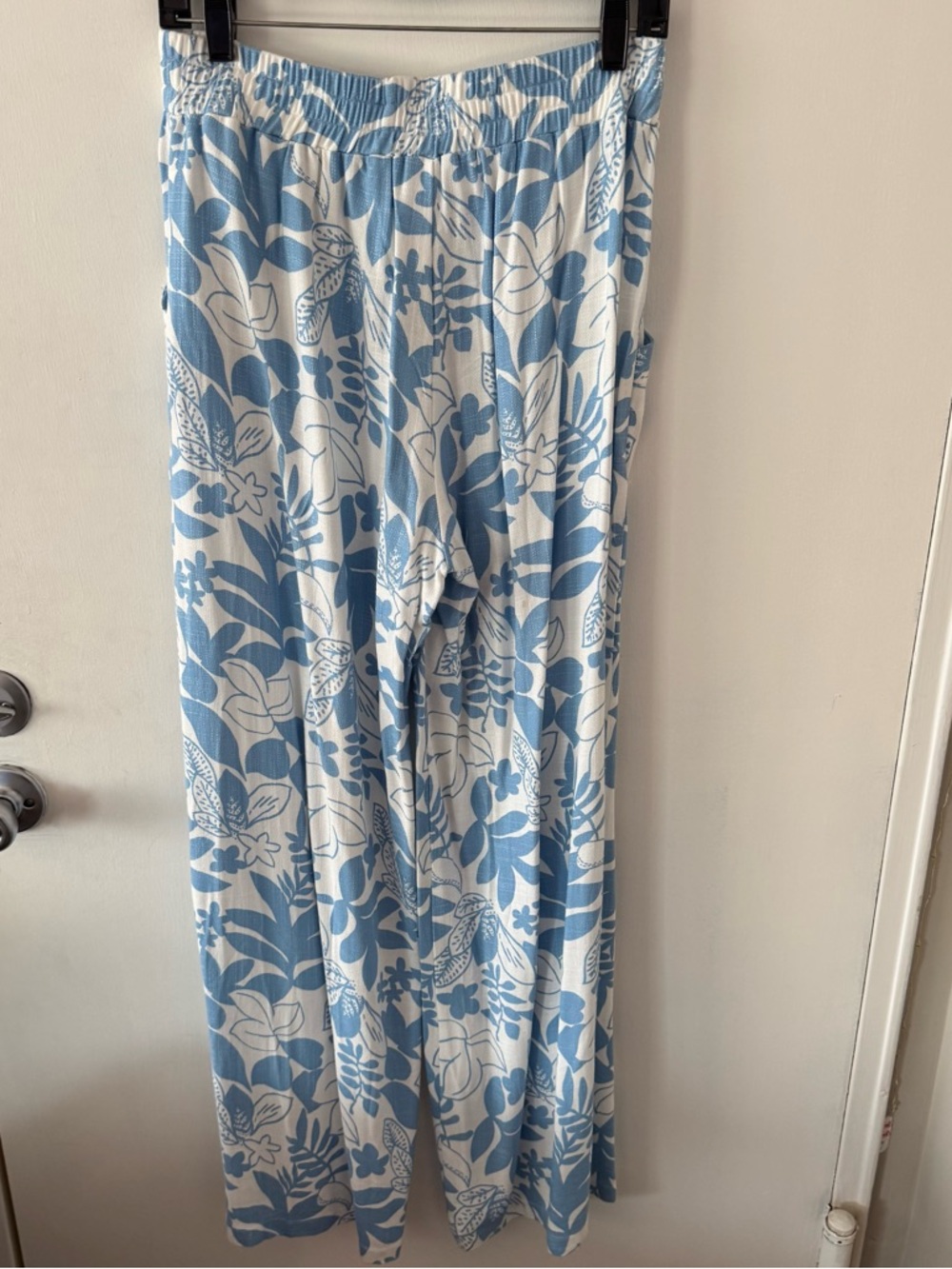 Sienna Sky Blue Floral Wide-Leg Pants - Picture 4 of 5